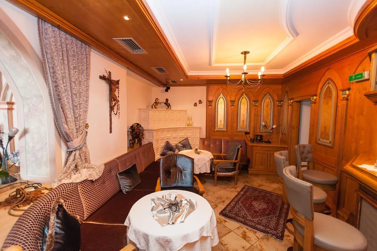 Hotel Schlosshof Ischgl